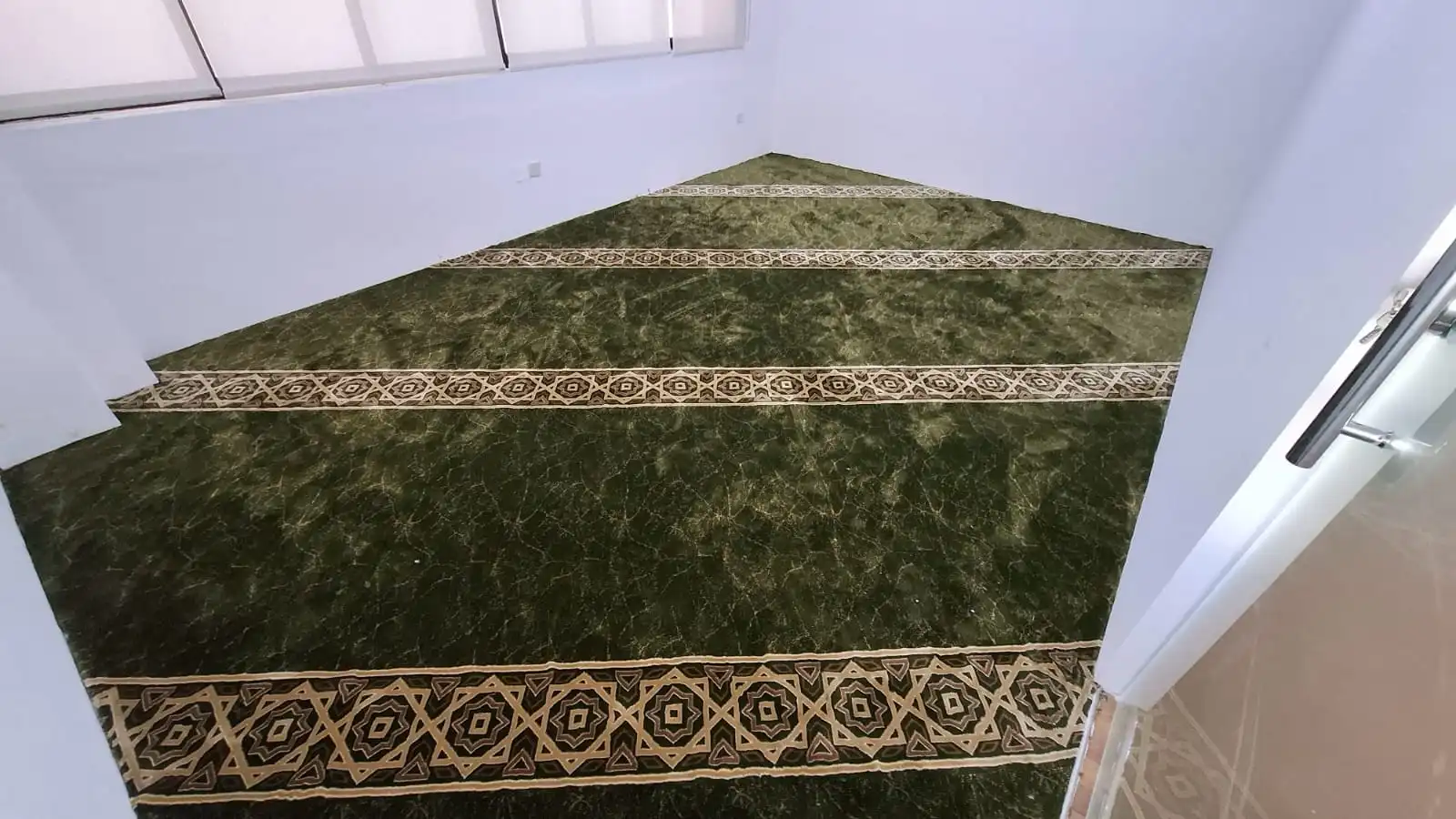 2- Prayer Room Carpet Installation at Woodlands Restaurant