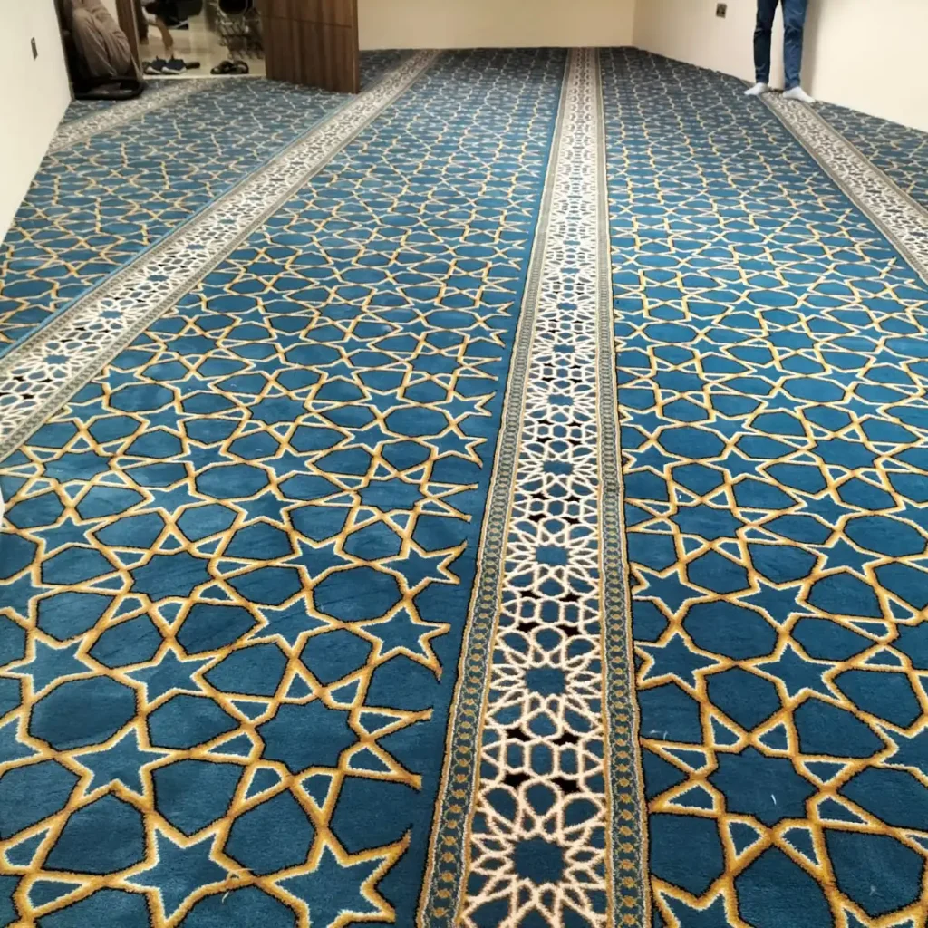 4- Prayer Room Carpet Installation – Al Muqarram Group, Sharjah