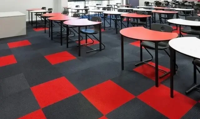 How-To-Choose-Carpet-Tiles-in-UAE