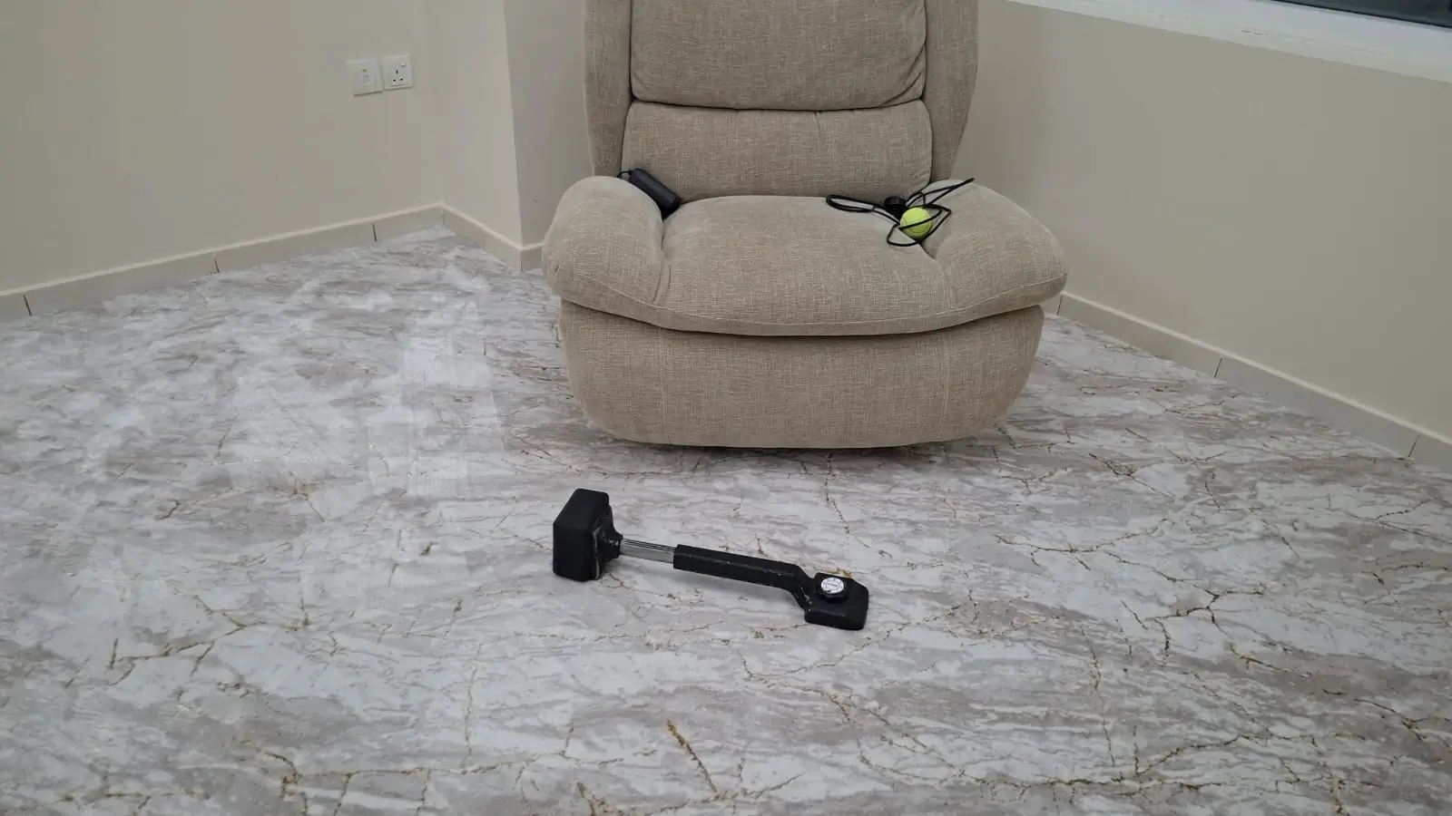 Wall to wall bedroom carpet wadi al safa